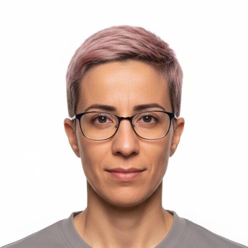 سمیه شهبازی