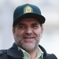 احمد خدمتی