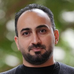 امیر حسینی