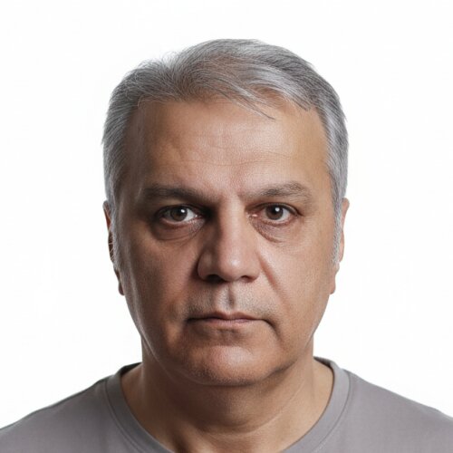 نادر داوودی