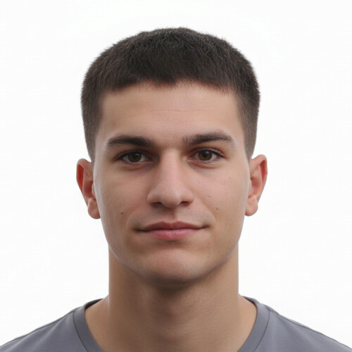 آدرین مومن صفایی