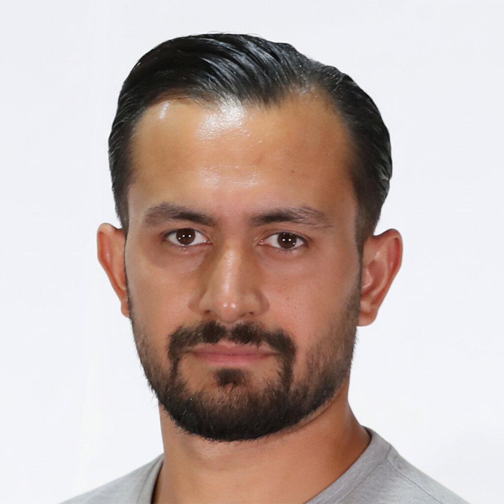 رضا فرامرزی بهادر