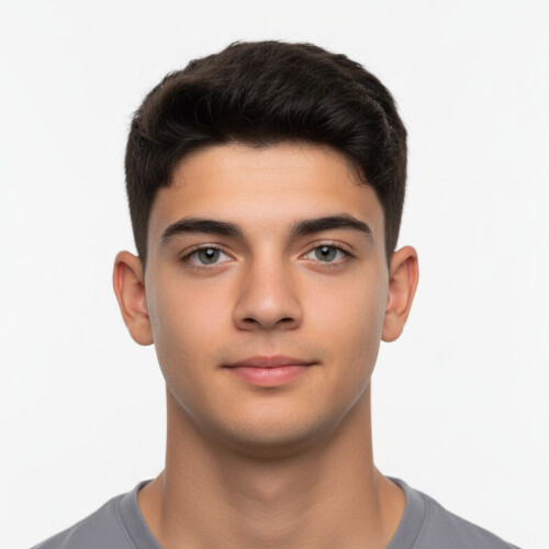 آریان احمدی