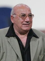 حشمت مهاجرانی