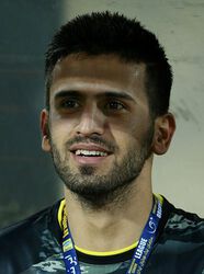 گودرز داوودی