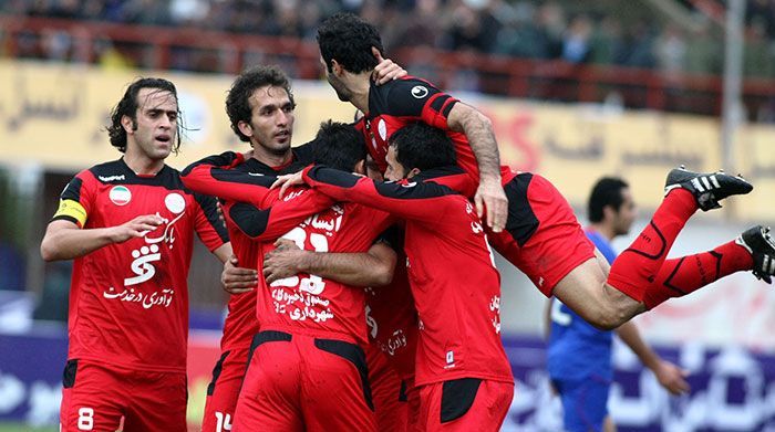 داماش گيلان ۲ - ۳ پرسپولیس
