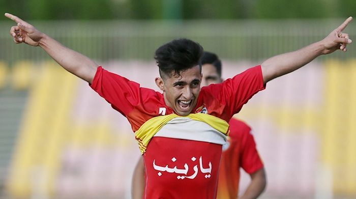 فولاد خوزستان ۴ - ۰ 
