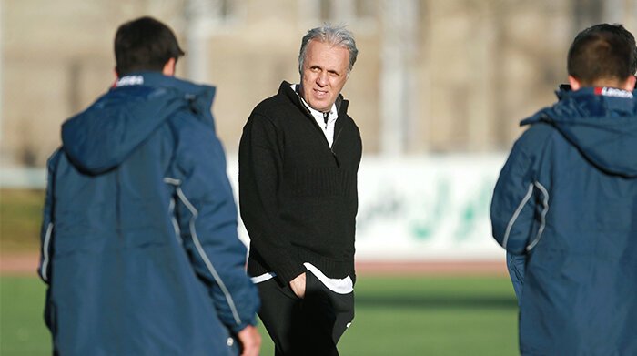 ایران ۰ - ۰ پارسه