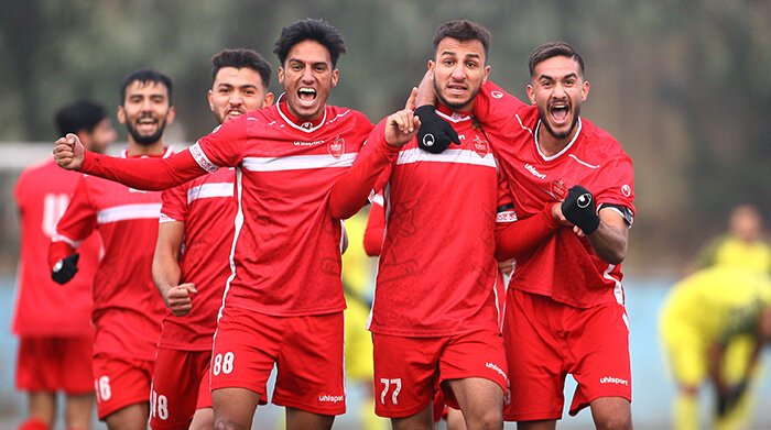 مقاومت ۰ - ۱ پرسپولیس