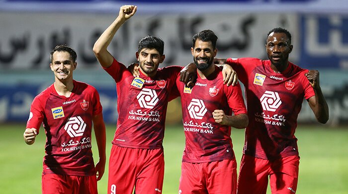 گل گهر سيرجان ۳ - ۳ پرسپولیس