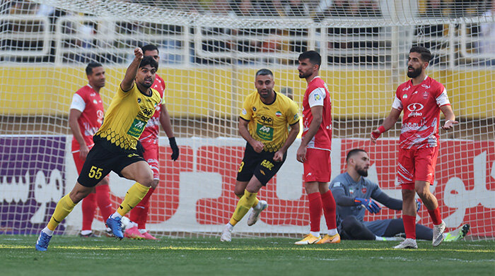سپاهان ۲ - ۱ پرسپولیس
