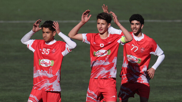 استقلال ۰ - ۲ پرسپولیس