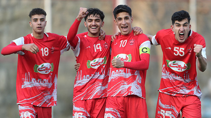 پرسپولیس ۲ - ۰ آریو مهر