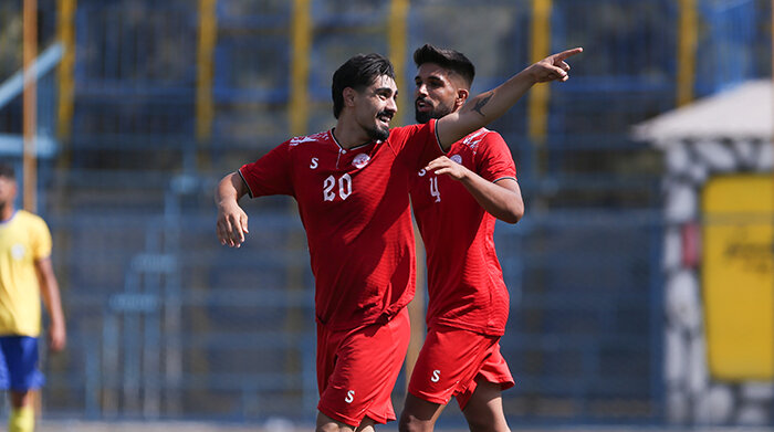 عقاب ۰ - ۱ اکباتان تهران
