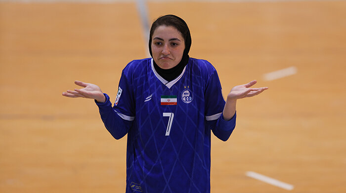 استقلال ۷ - ۱ پالایش نفت اصفهان