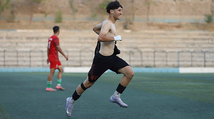 اکباتان تهران ۳ - ۰ نیروی زمینی