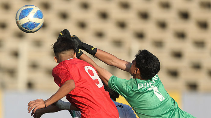 پیکان ۲ - ۰ پرسپولیس