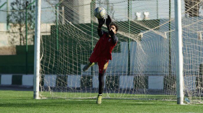 سنگ آهن بافق ۶ - ۲ طلوع یاران زارچ