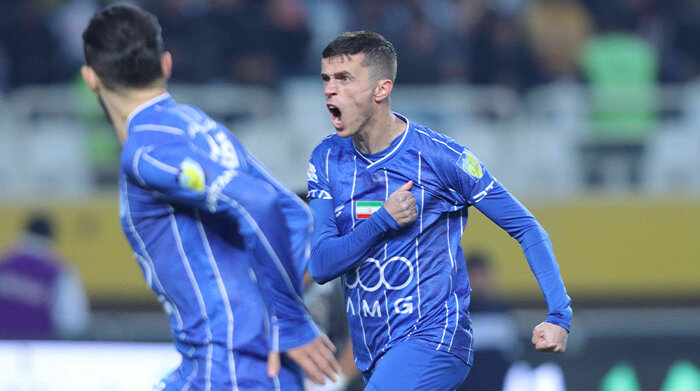 سپاهان ۱ - ۲ استقلال