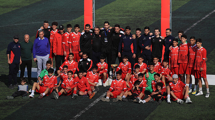 پرسپولیس ۰ (۴) - (۲) ۰ پیکان