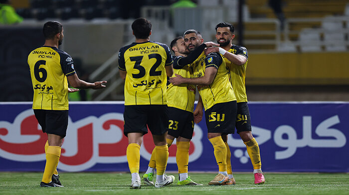 سپاهان ۳ - ۱ استقلال خوزستان