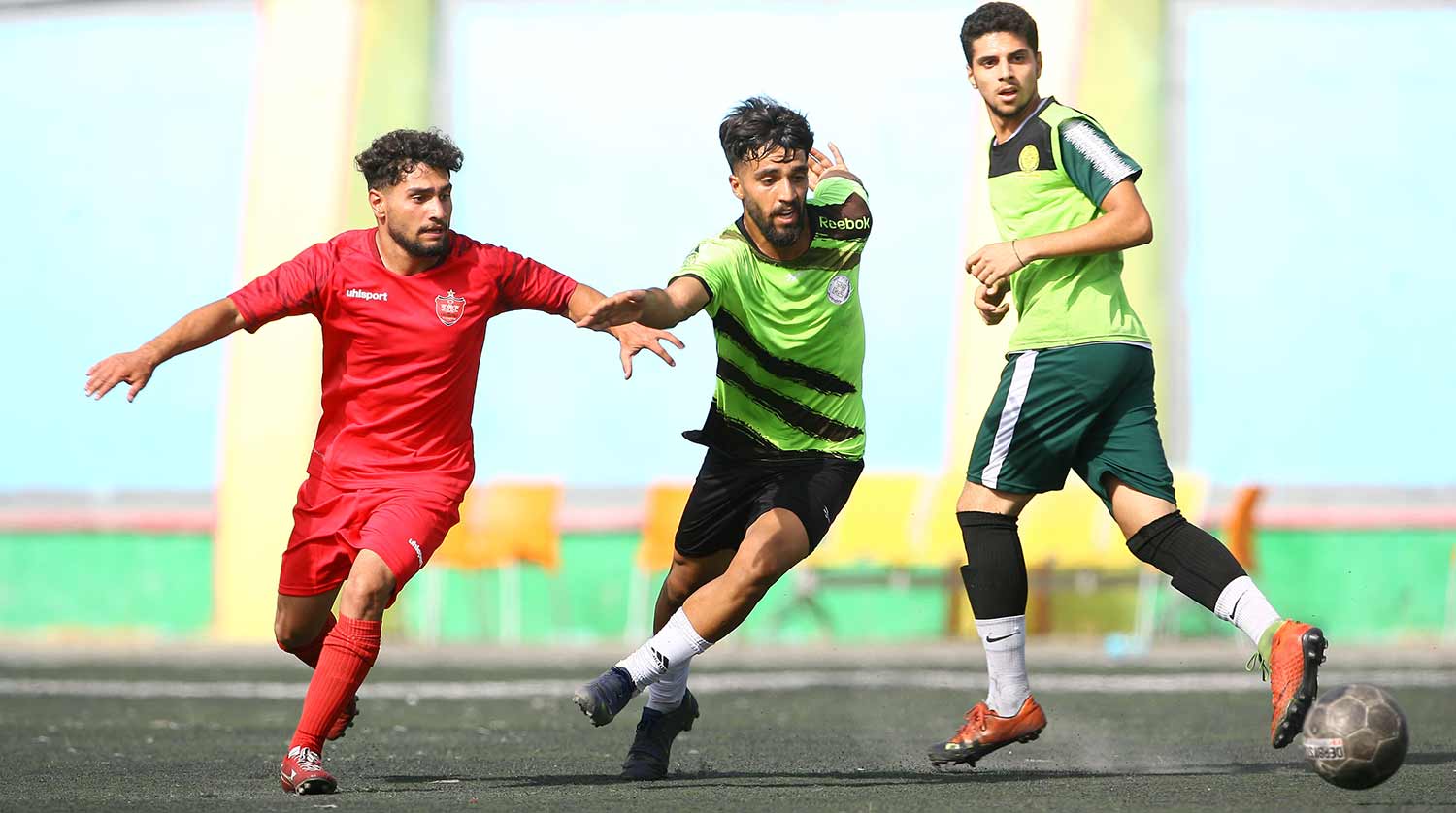 مقاومت ۲ - ۲ پرسپولیس