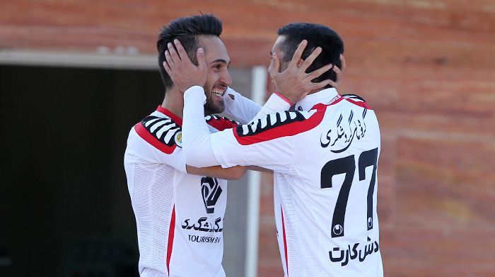 مس کرمان ۰ - ۶ پرسپولیس