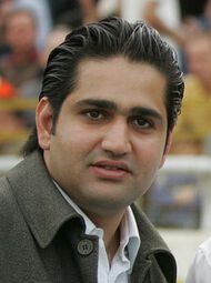 نیما نهاوندیان