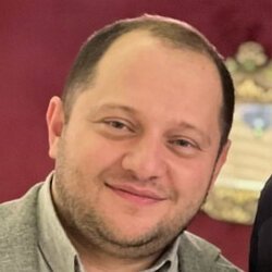 محمودرضا بابایی