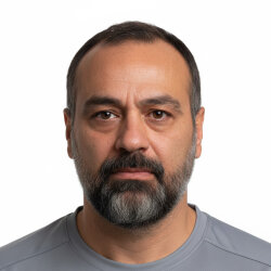 رضا رهقی