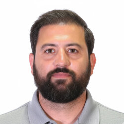 مصطفی گلزرند