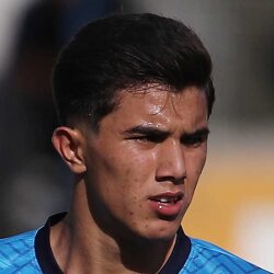 علی افق عطا