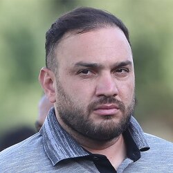 میثم حمزه زاده