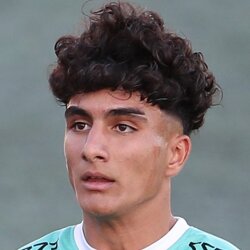 سلیمان نساری