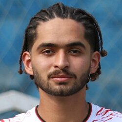 شنتیا رمضانی