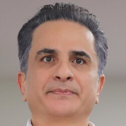 رضا حدادیان