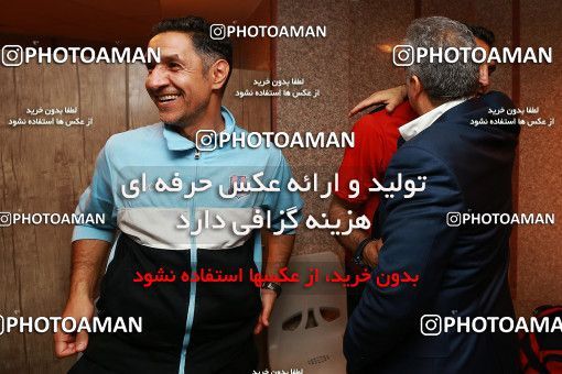 010441-06-2749