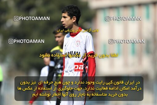 2221208, تهران, ایران, لیگ دسته دوم فوتبال نونهالان تهران، فصل ۱۴۰۳-۱۴۰۲، دور رفت، هفته سوم، 1402/12/12، ورزشگاه بهار عبدل آباد، فولاد گستر ۱ - ۰ اهورا پارسه نوین