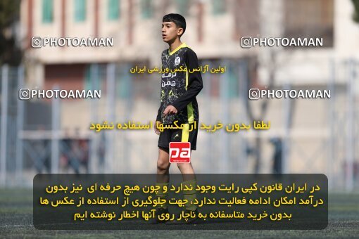2221209, تهران, ایران, لیگ دسته دوم فوتبال نونهالان تهران، فصل ۱۴۰۳-۱۴۰۲، دور رفت، هفته سوم، 1402/12/12، ورزشگاه بهار عبدل آباد، فولاد گستر ۱ - ۰ اهورا پارسه نوین