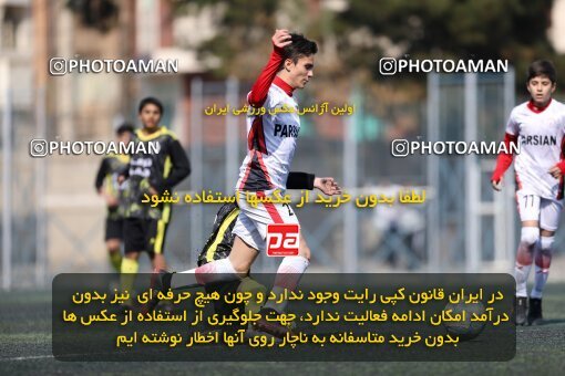 2221230, تهران, ایران, لیگ دسته دوم فوتبال نونهالان تهران، فصل ۱۴۰۳-۱۴۰۲، دور رفت، هفته سوم، 1402/12/12، ورزشگاه بهار عبدل آباد، فولاد گستر ۱ - ۰ اهورا پارسه نوین