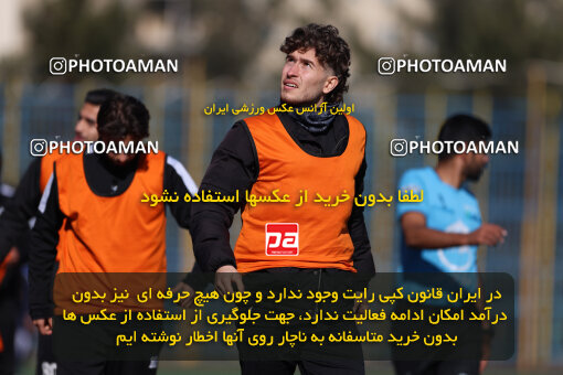 1404.10.10_18267_211_0035