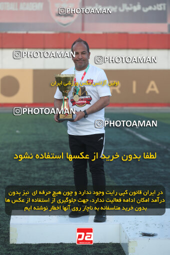 1404.11.24_18398_156_0238