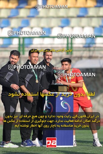 1404.11.27_18417_153_0108